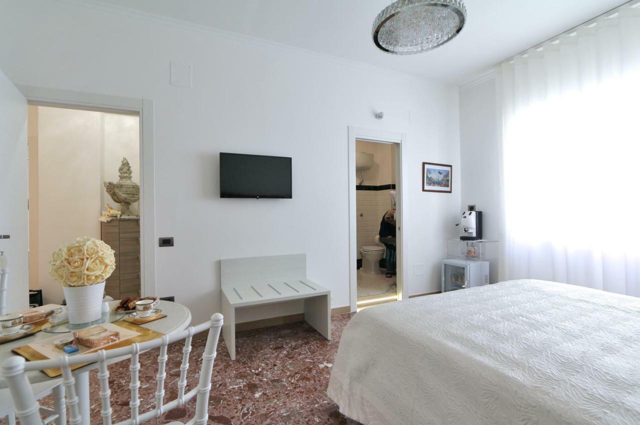 Solidea Bnb Салерно Екстериор снимка